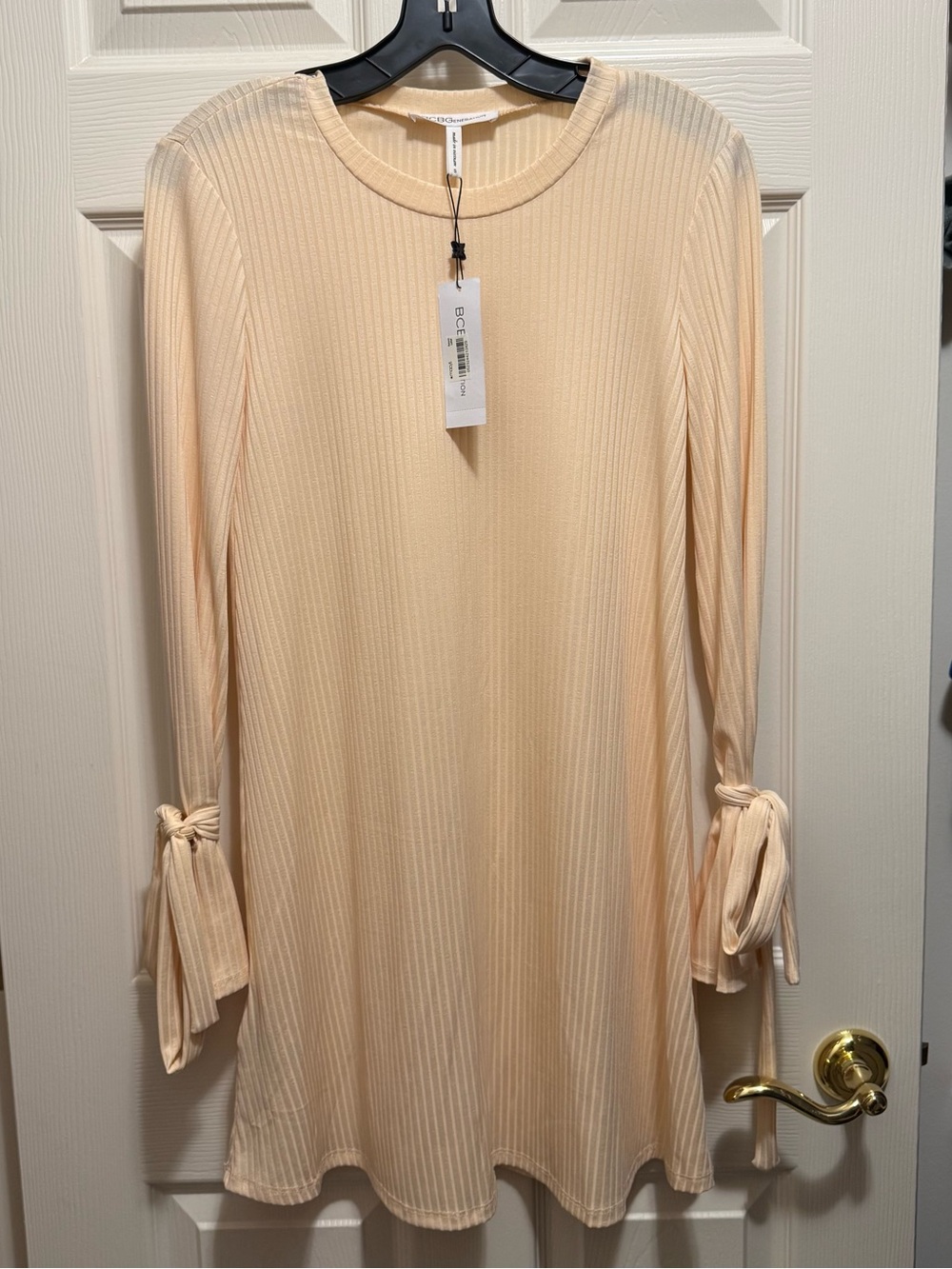 BCBG Cream Ribbed Long-Sleeve Tie Cuff Dress